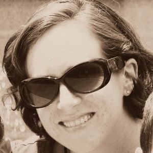 Meet your Posher, Dana